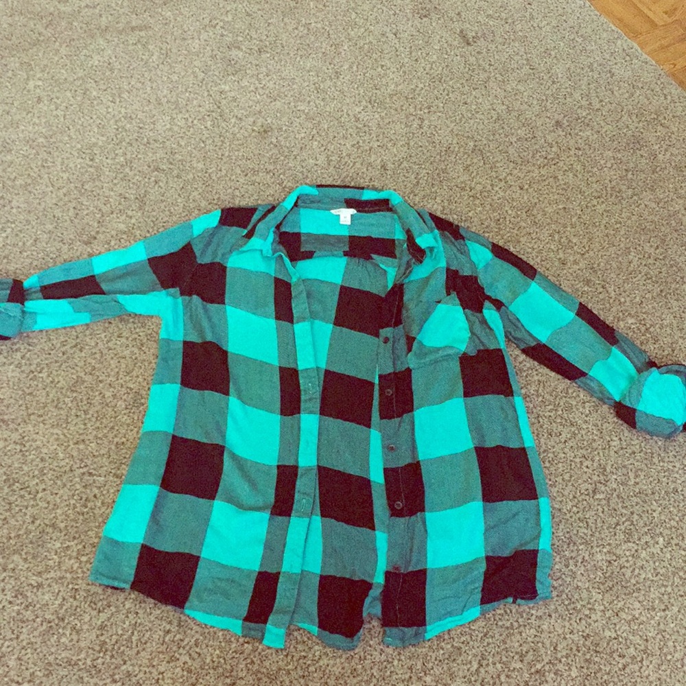 Size Medium Teal and black flannel